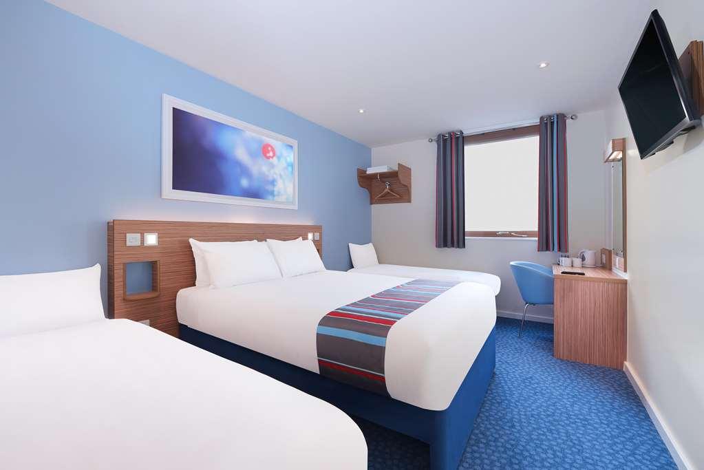 Travelodge Colwyn Bay 老科尔温 客房 照片